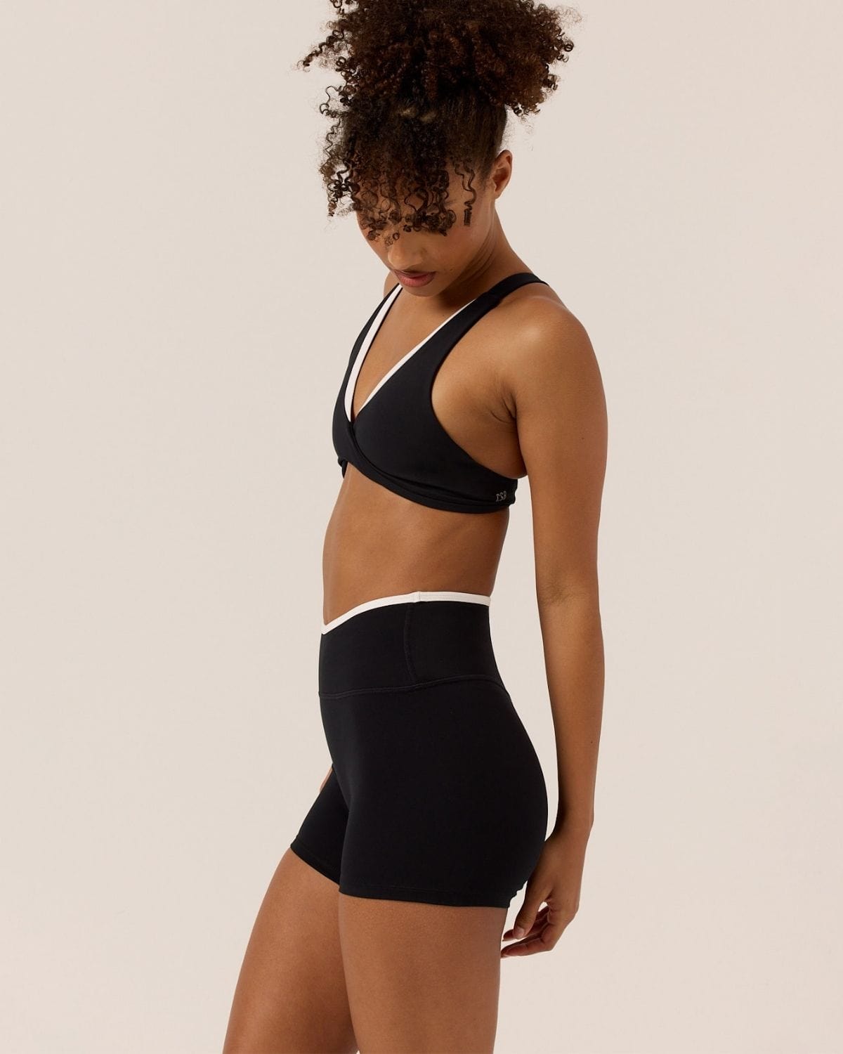 Serenity Dip Shorts 4" | Two Tone