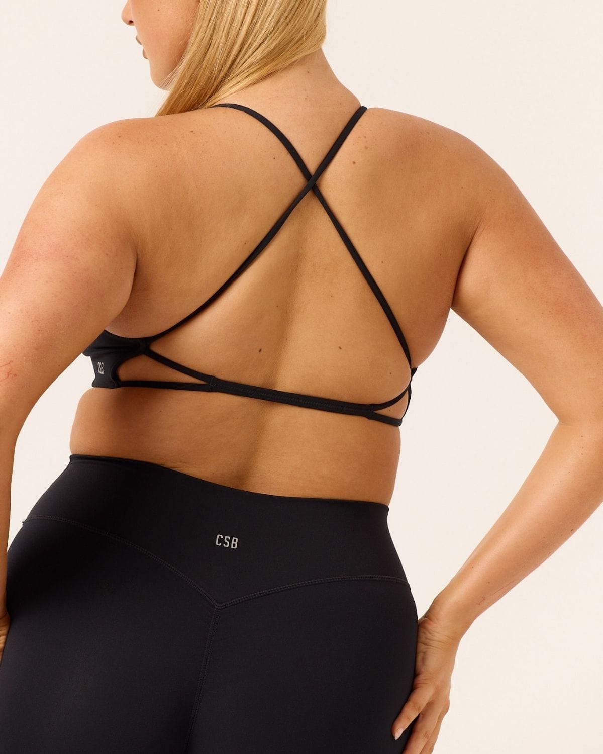 Serenity Chelsea Crop | Black