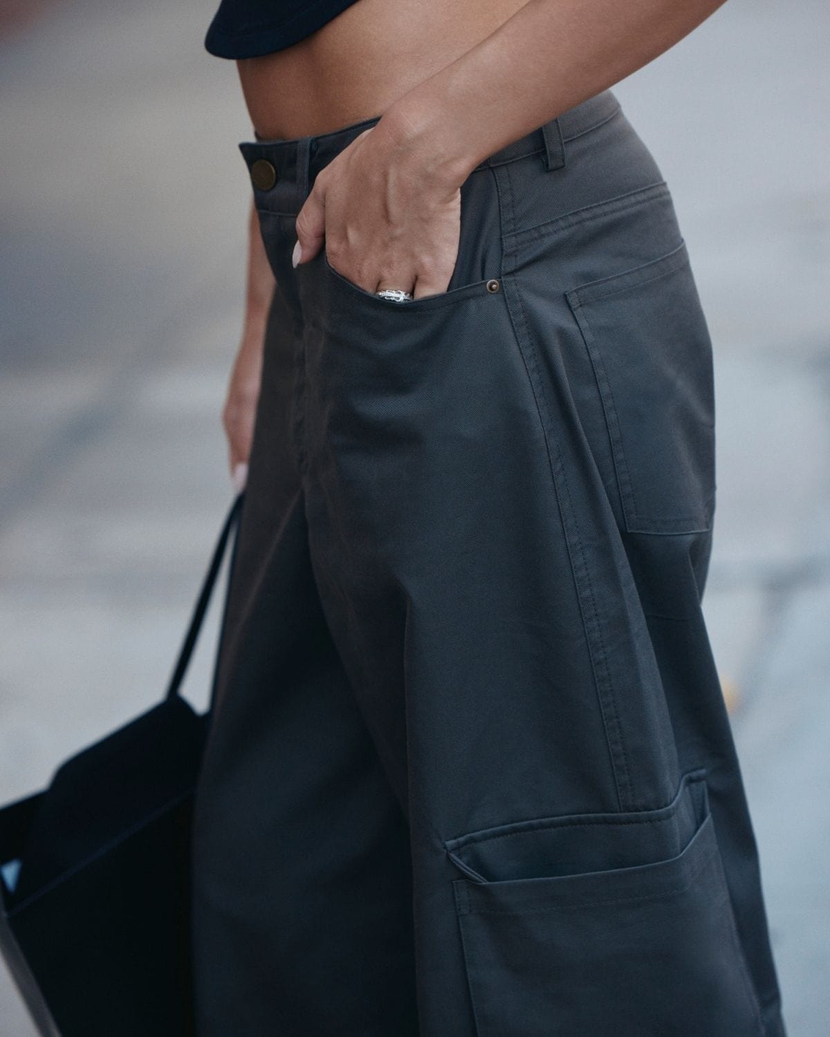 Wide Leg Cargo Pants | Deep Olive