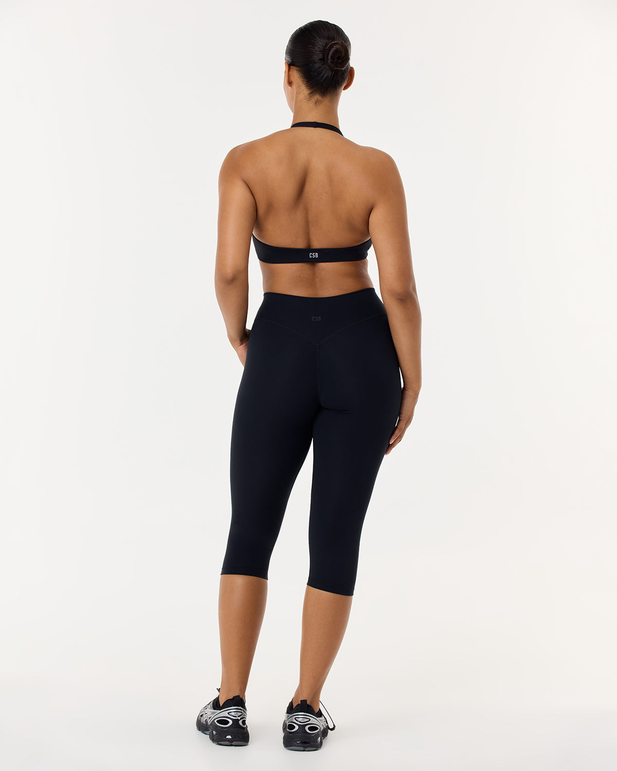Form Invisible Scrunch Capri Leggings | Black