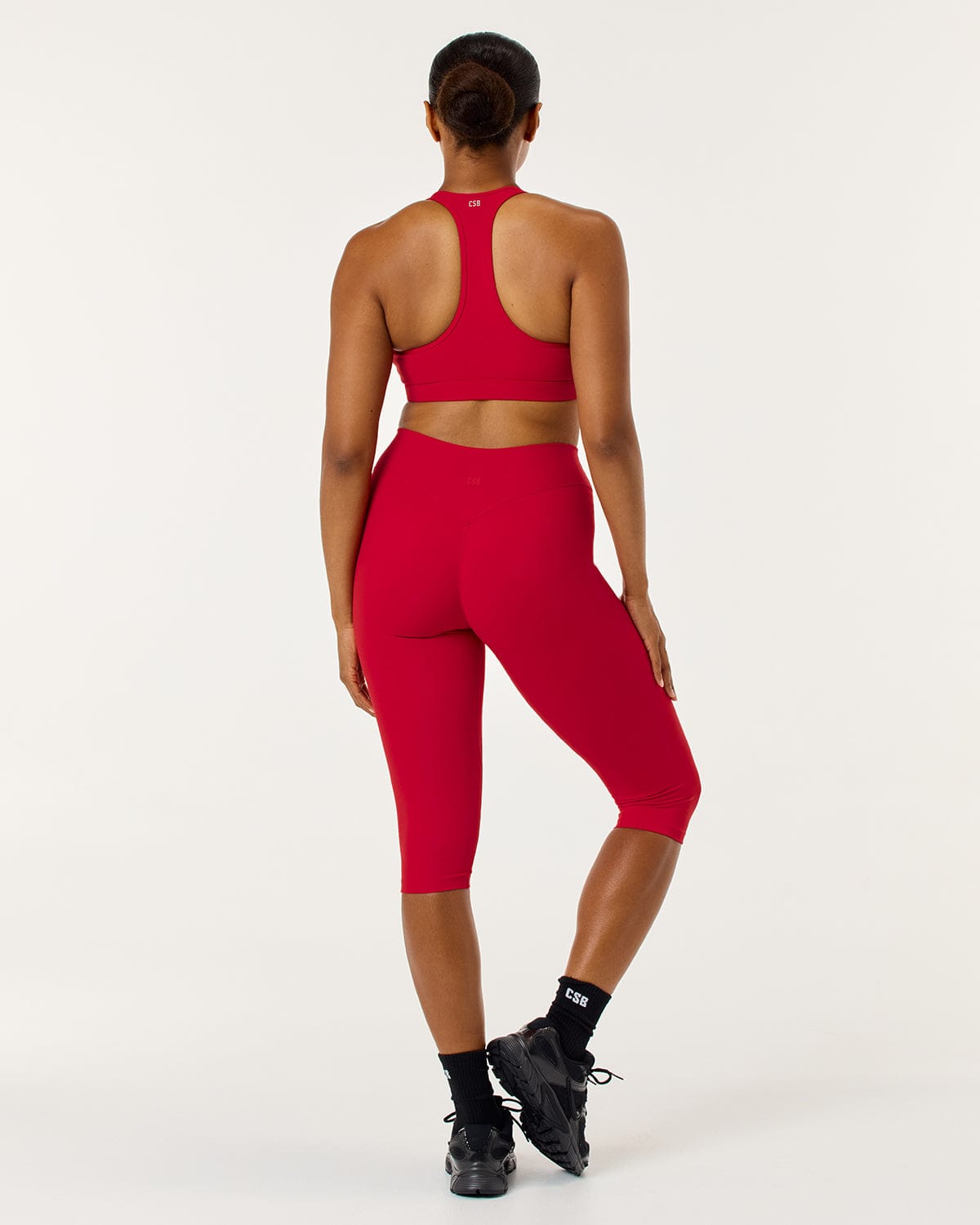 Form Invisible Scrunch Capri Leggings 17.5" | Chilli