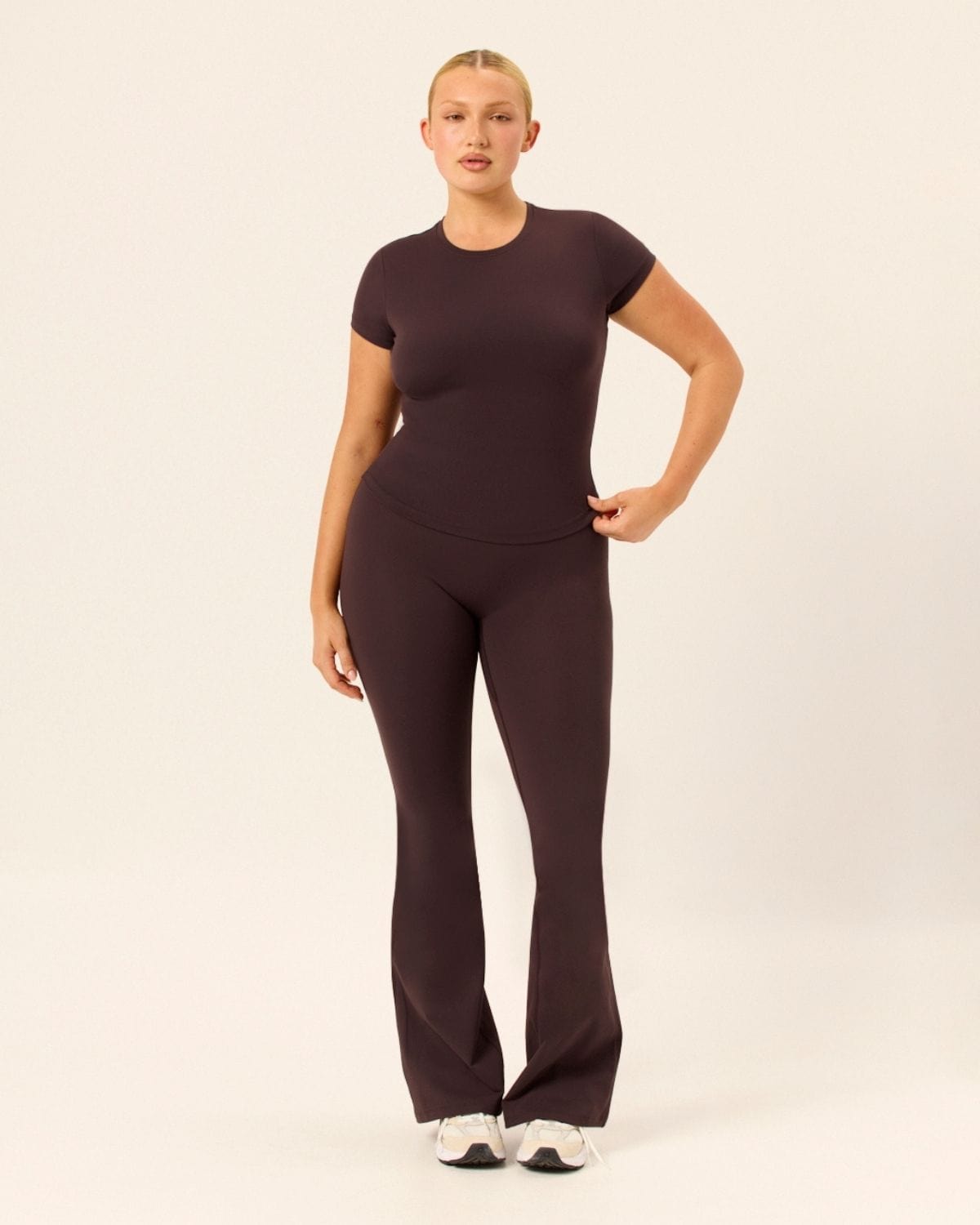 Form Lite Tee | Espresso
