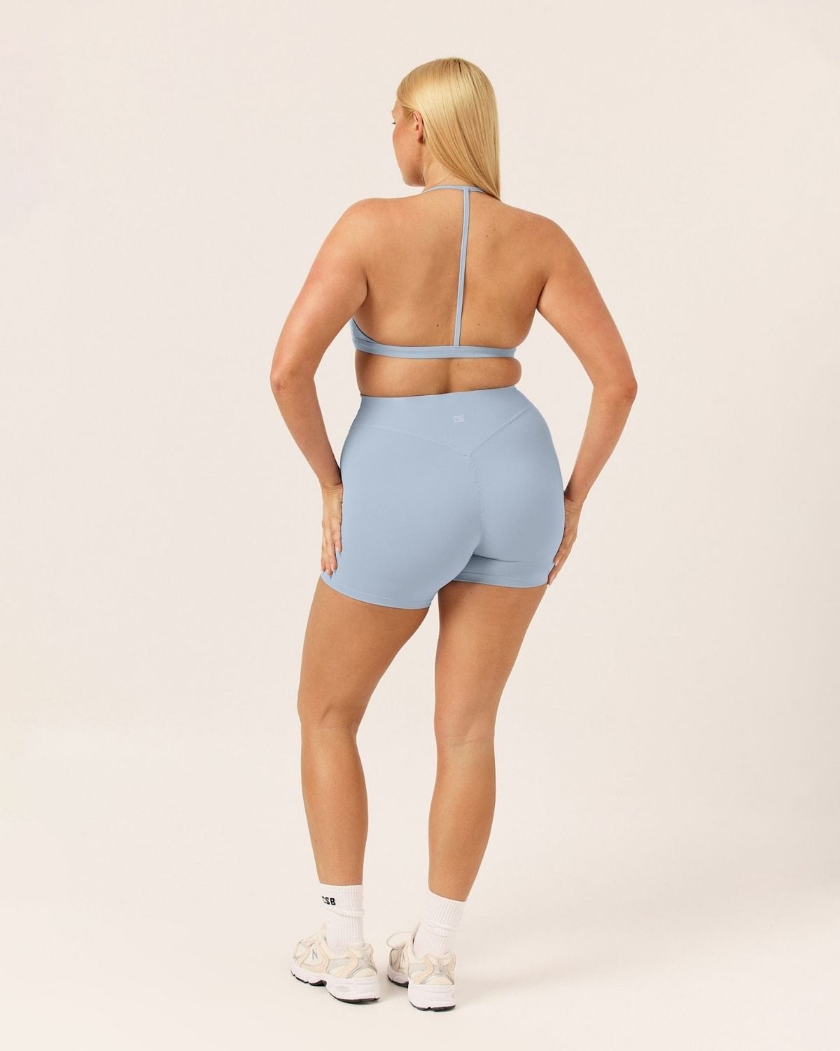 Form Invisible Scrunch Shorts 5" | Dusty Blue