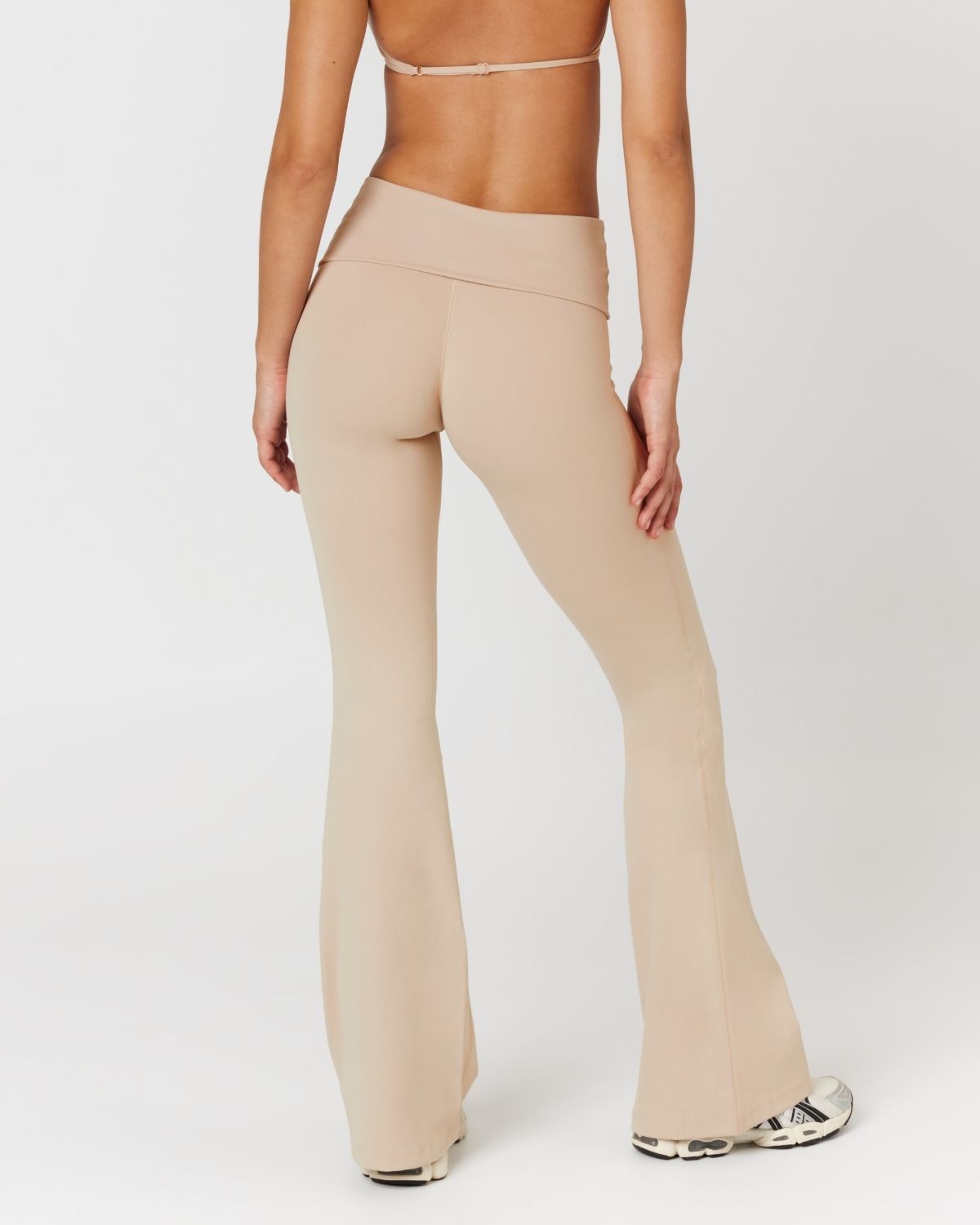Form Invisible Scrunch Flare Fold Over Leggings | Fawn