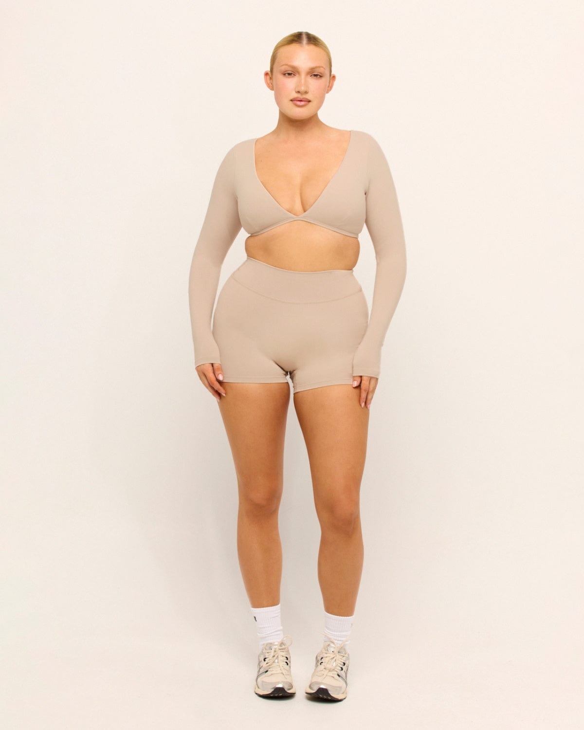 Form Contour Long Sleeve Crop | Fawn