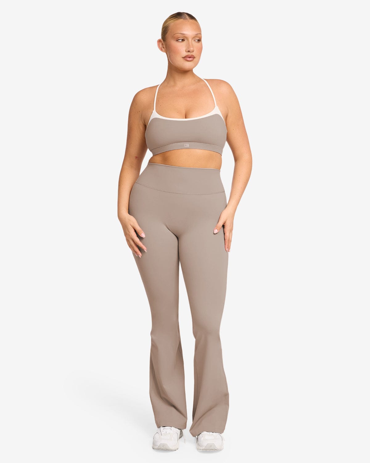 Form Invisible Scrunch Flare Leggings | Latte