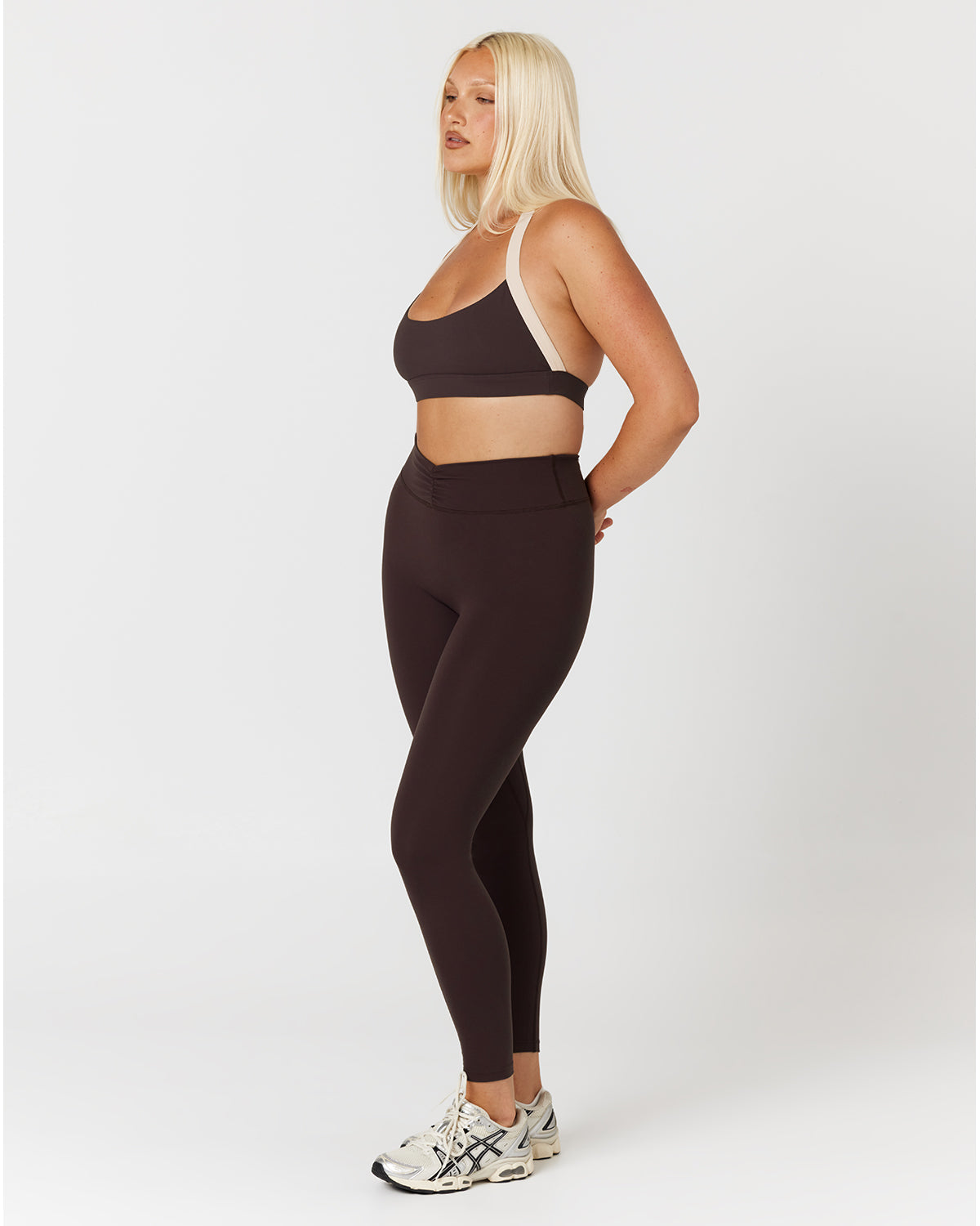 Form Gather Waist Leggings | Espresso
