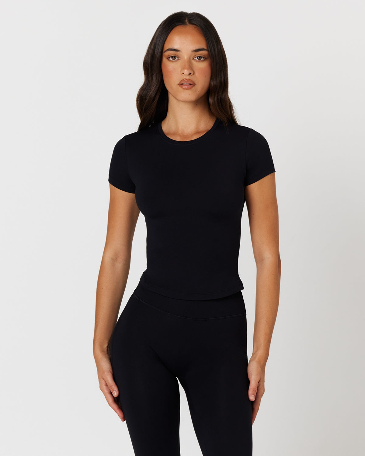 Form Lite Tee | Black