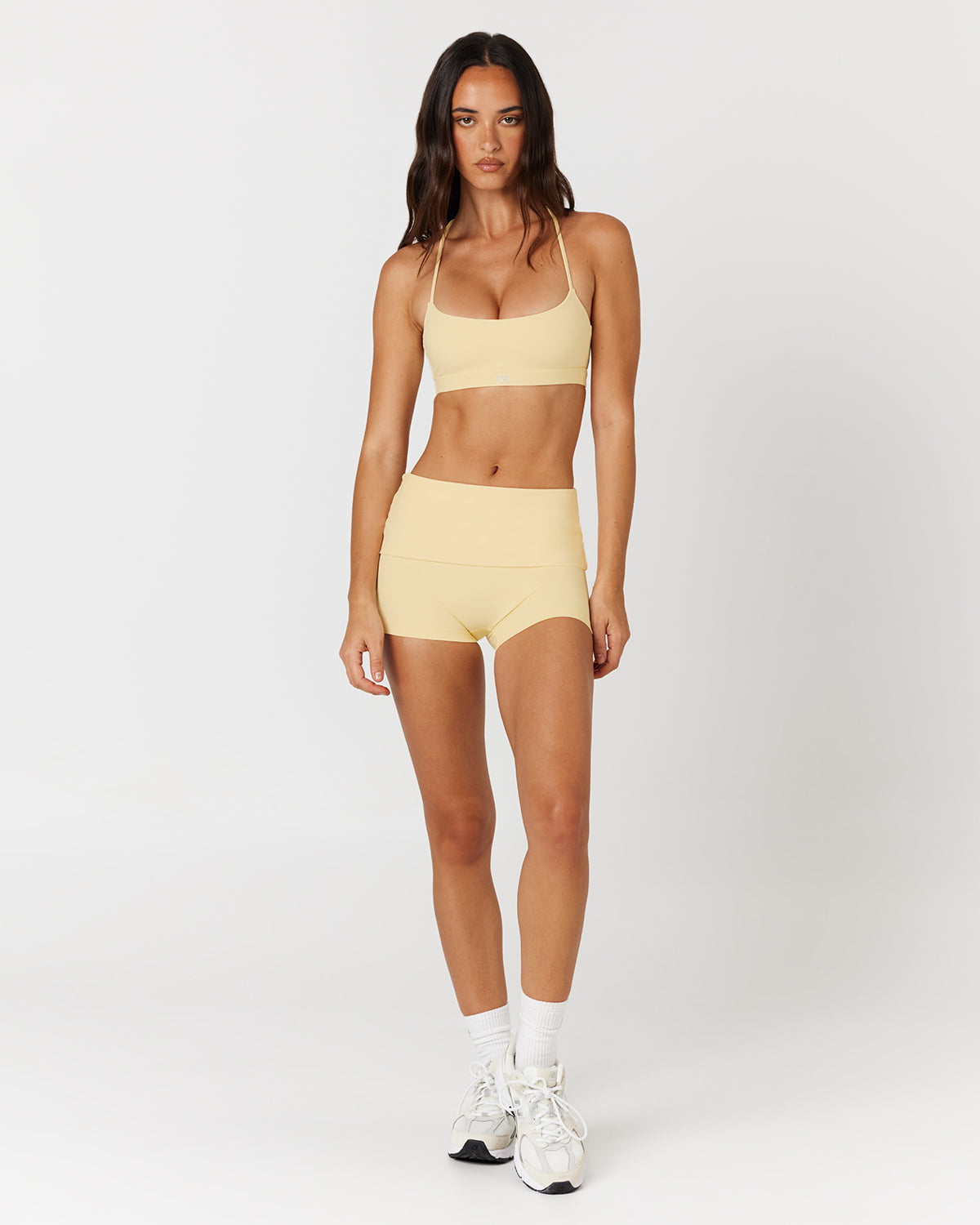 Form Fold Over Invisible Scrunch Shorts 3" | Butter