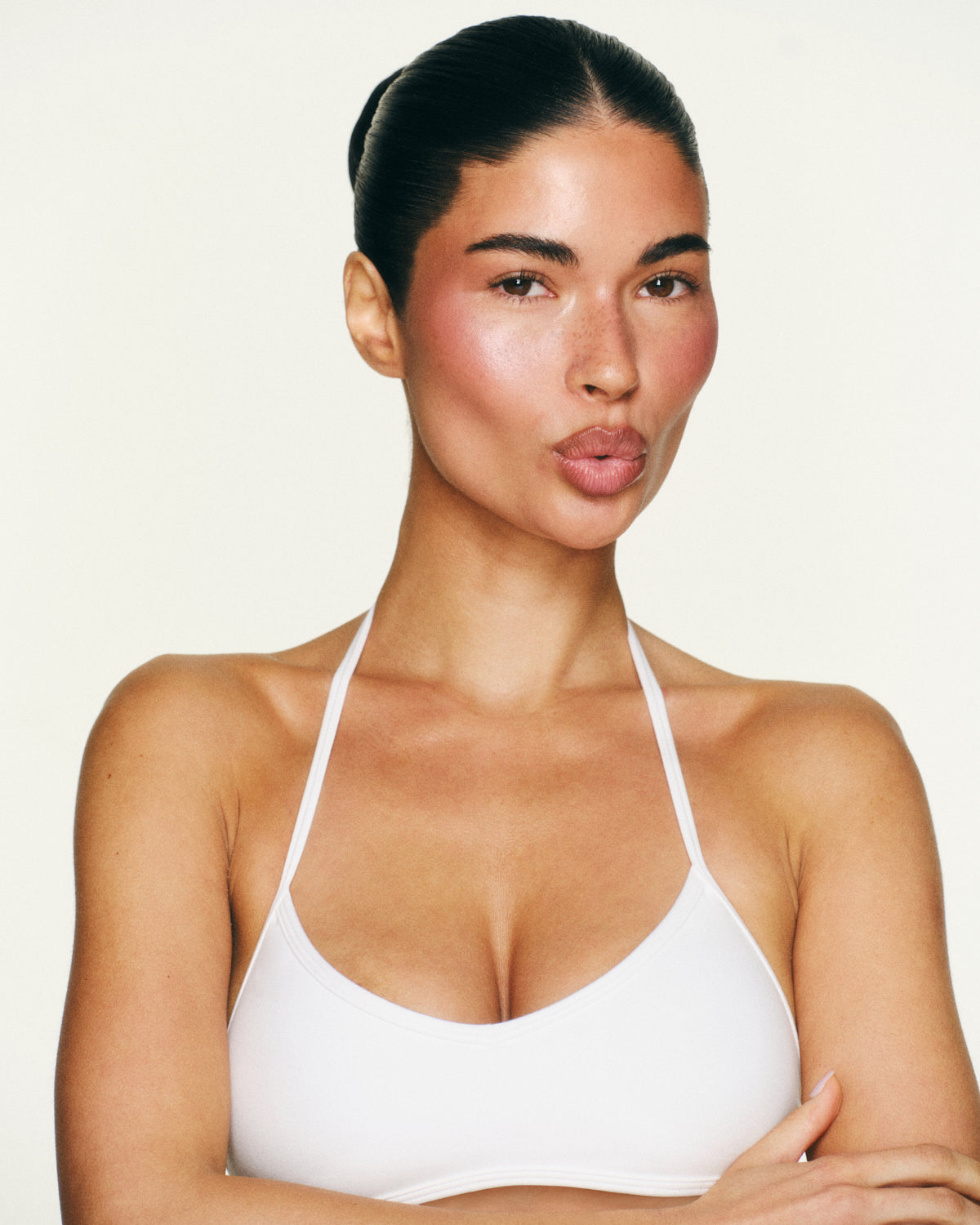 Form Micro Crop | White