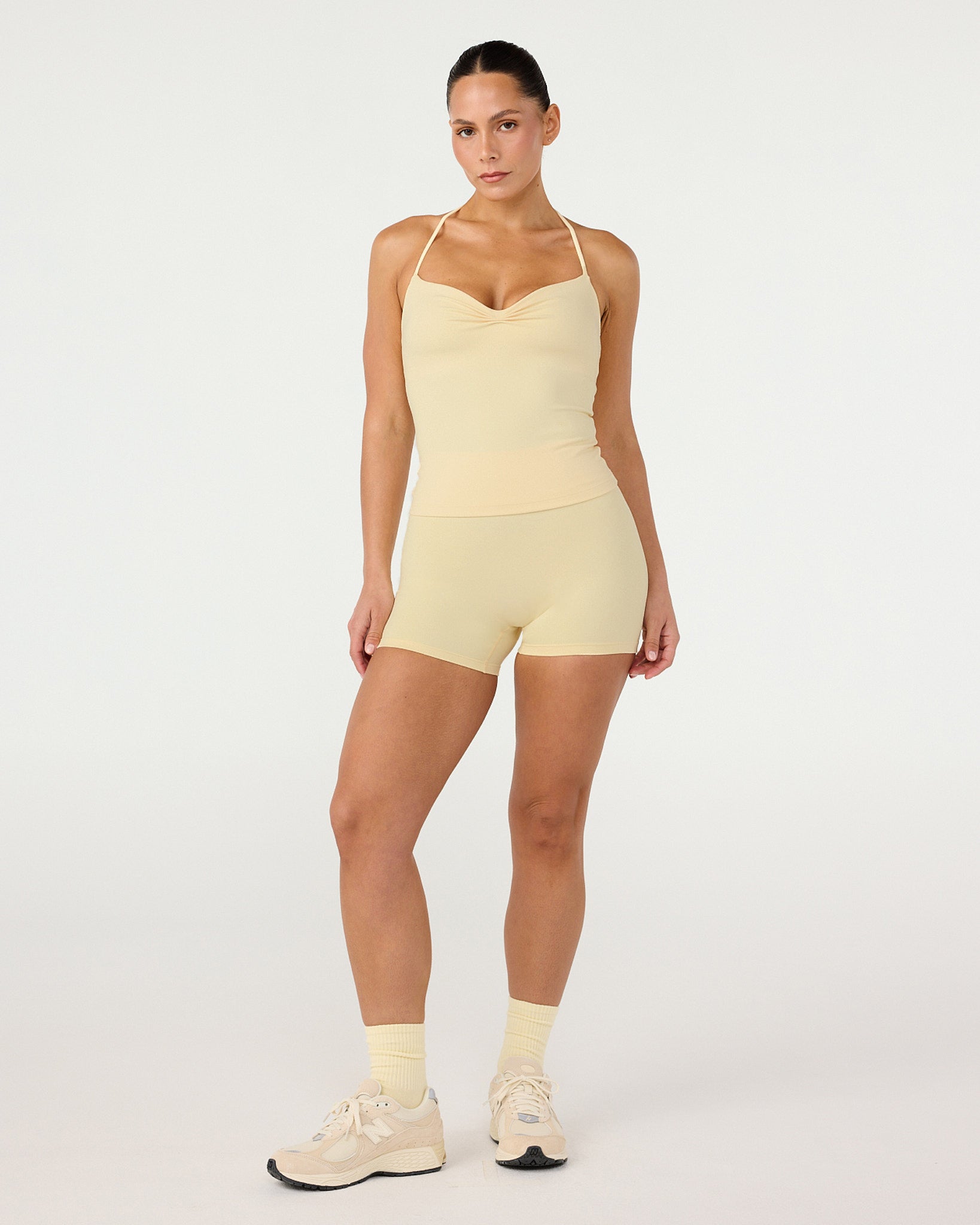 Form Invisible Scrunch Shorts 4" | Butter