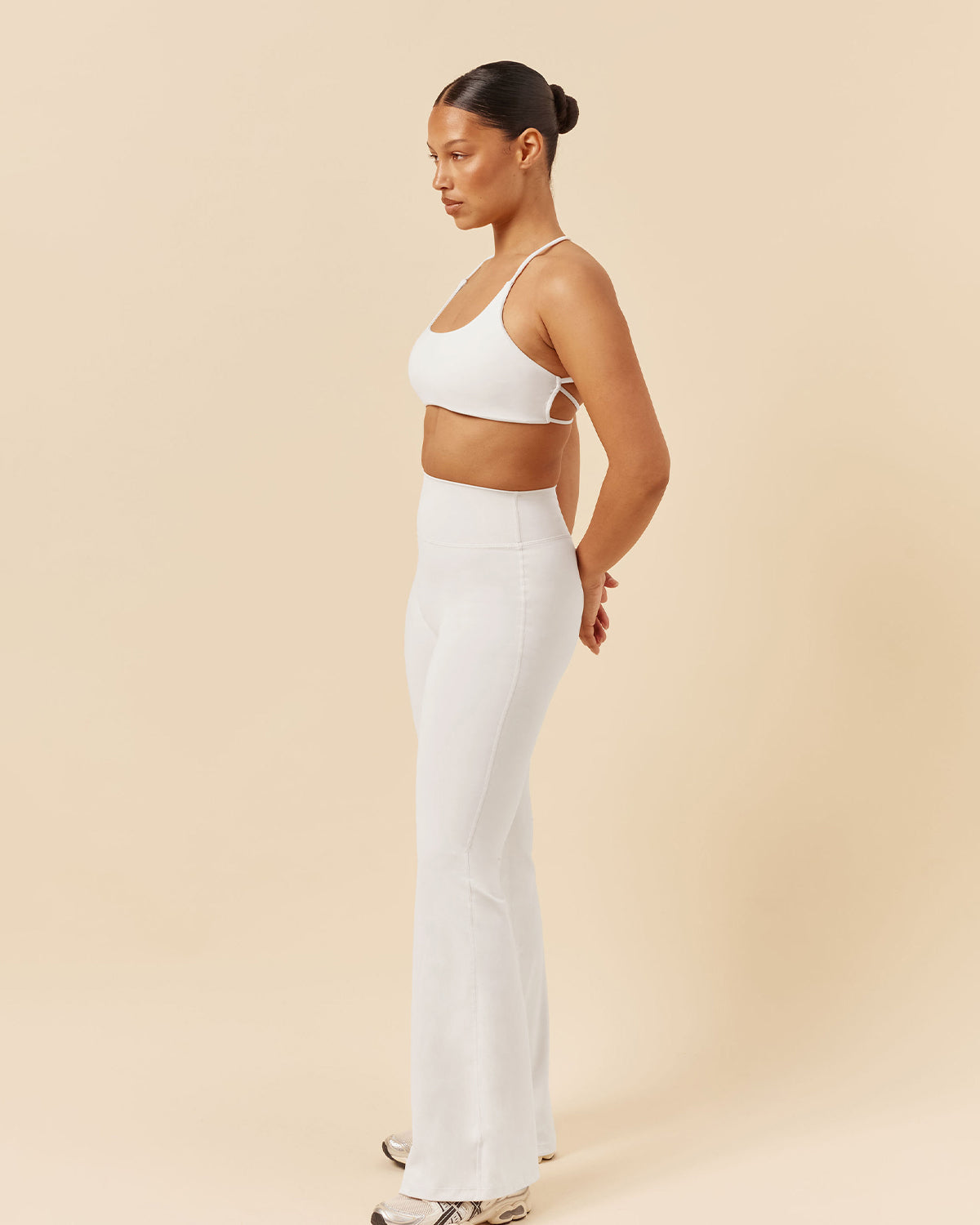 Form Invisible Scrunch Flare Leggings | Vanilla