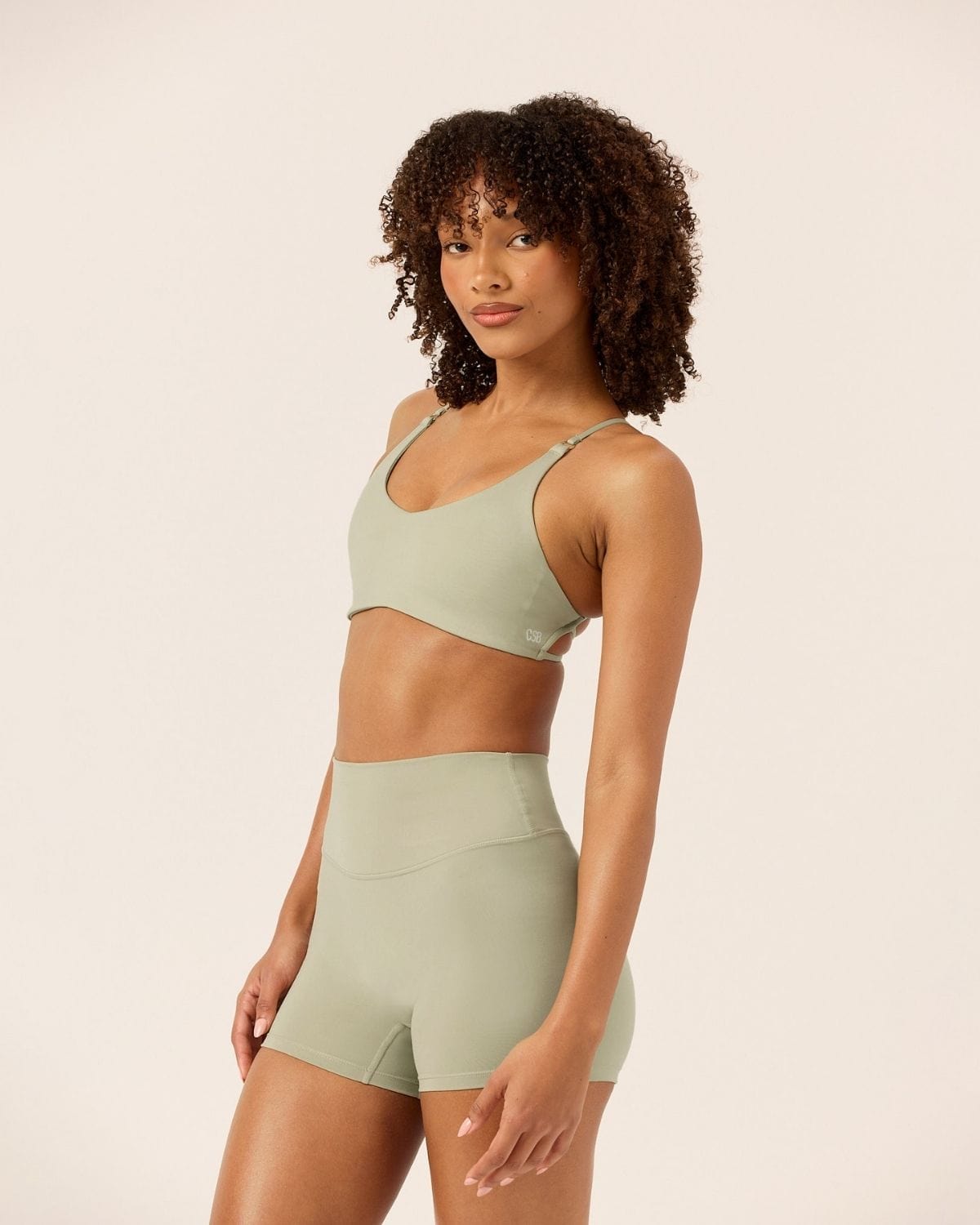 Serenity Invisible Scrunch Shorts 4" | Sage