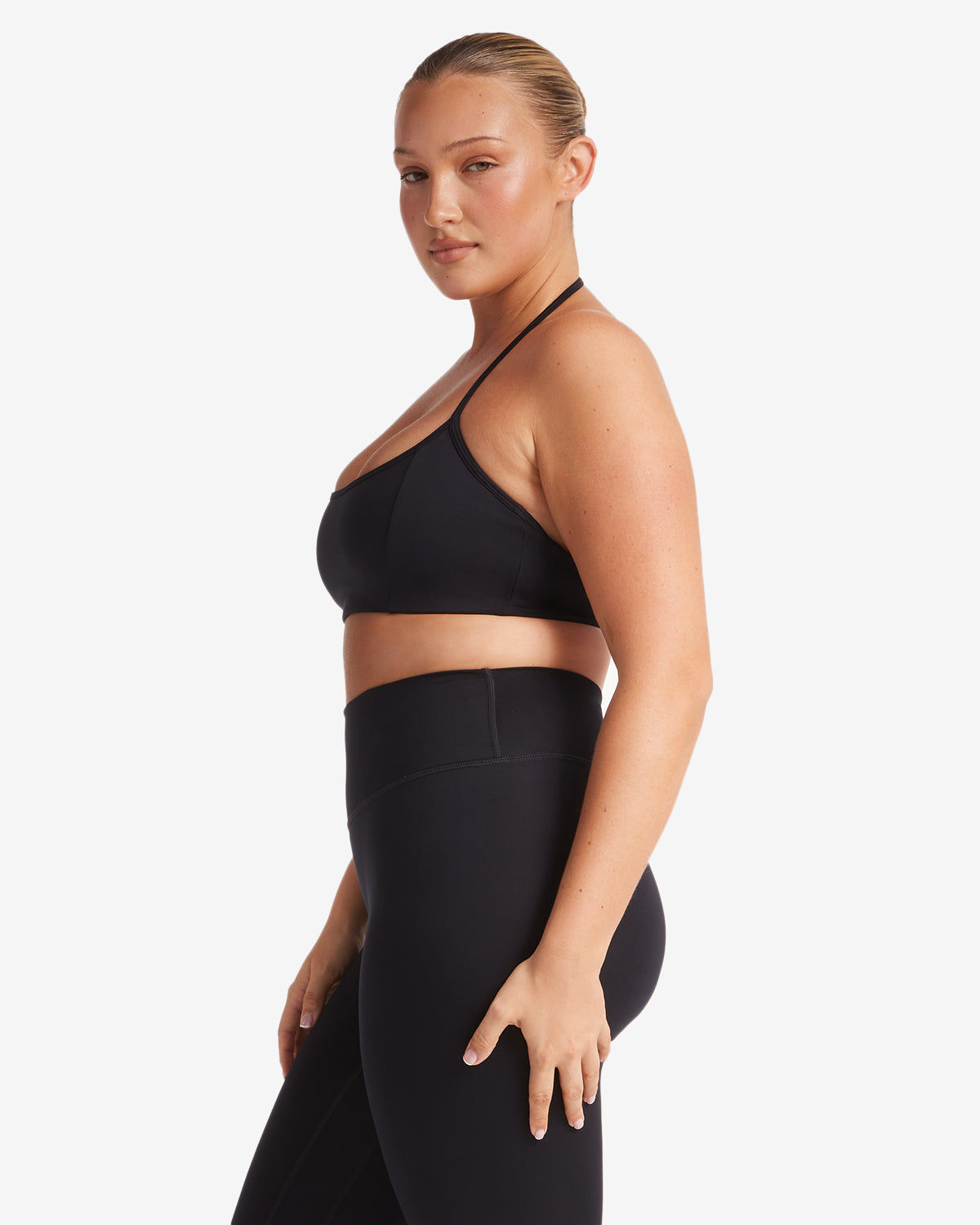 Serenity Contour Halter Crop | Black