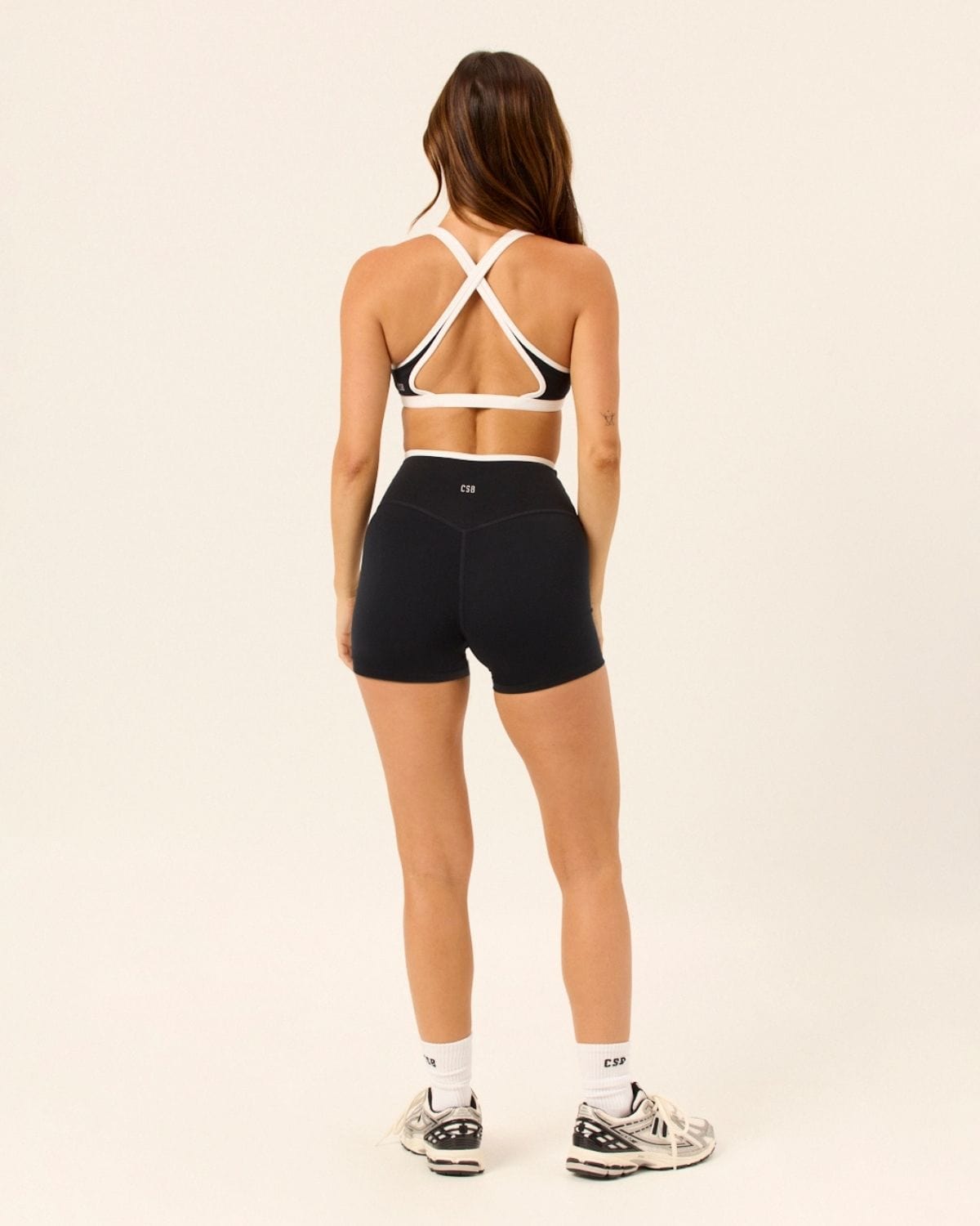 Serenity Dip Shorts 4" | Two Tone