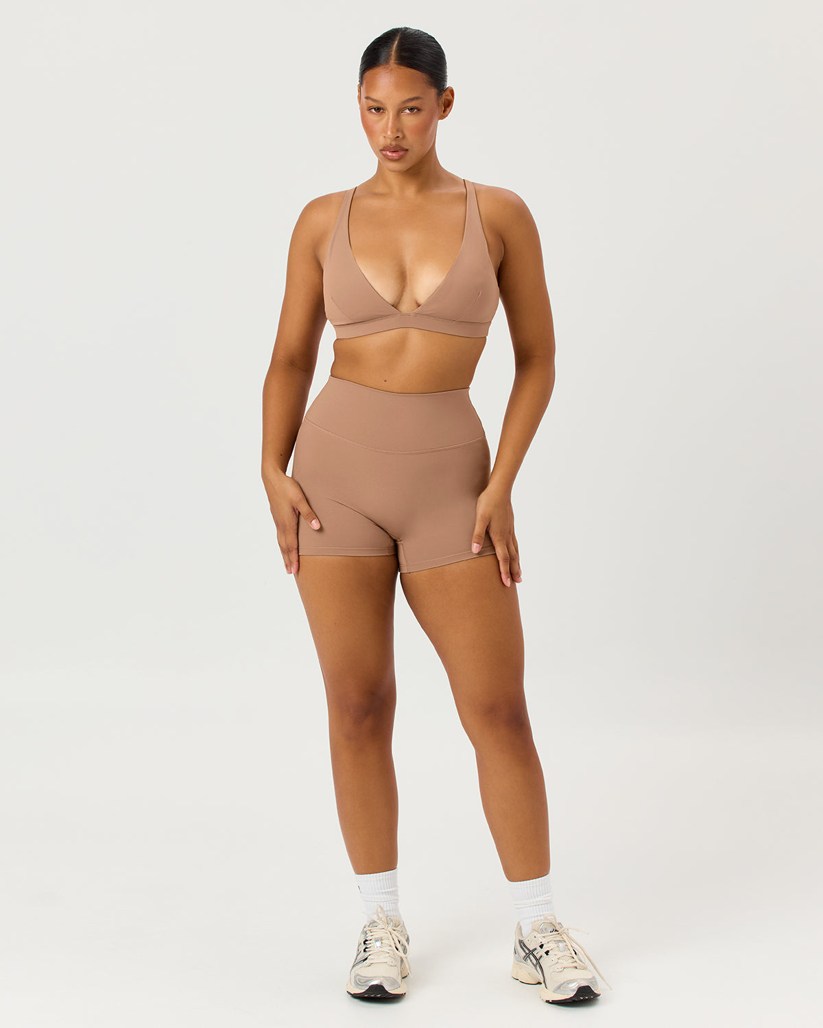 Freedom Scrunch Shorts 4" | Toffee