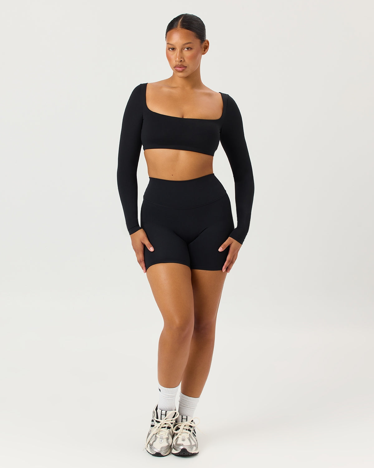 Freedom Scrunch Shorts 6" | Black