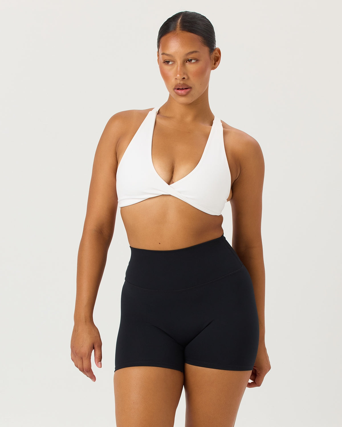 Serenity Sierra Crop | White