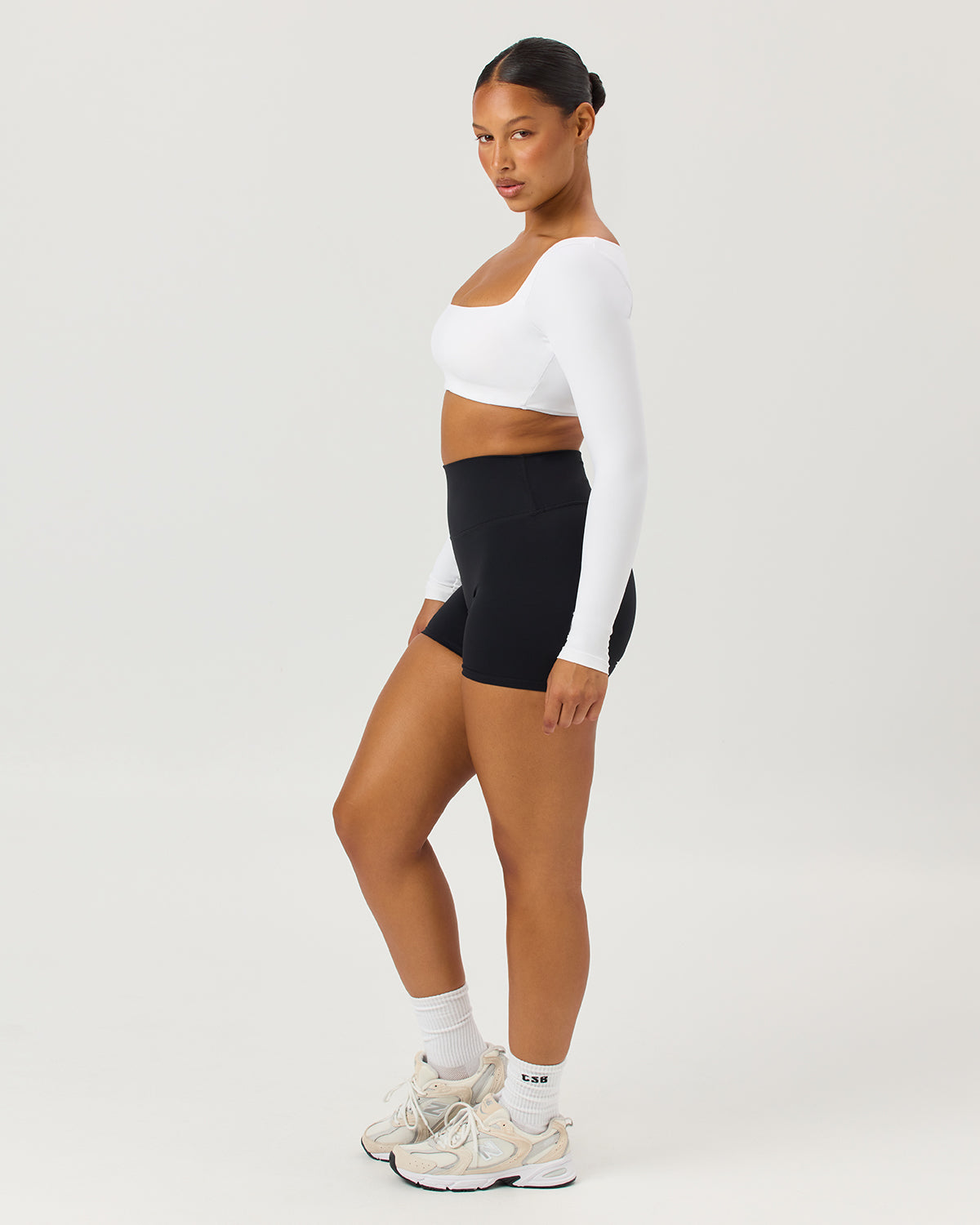 Freedom Scrunch Shorts 4" | Black