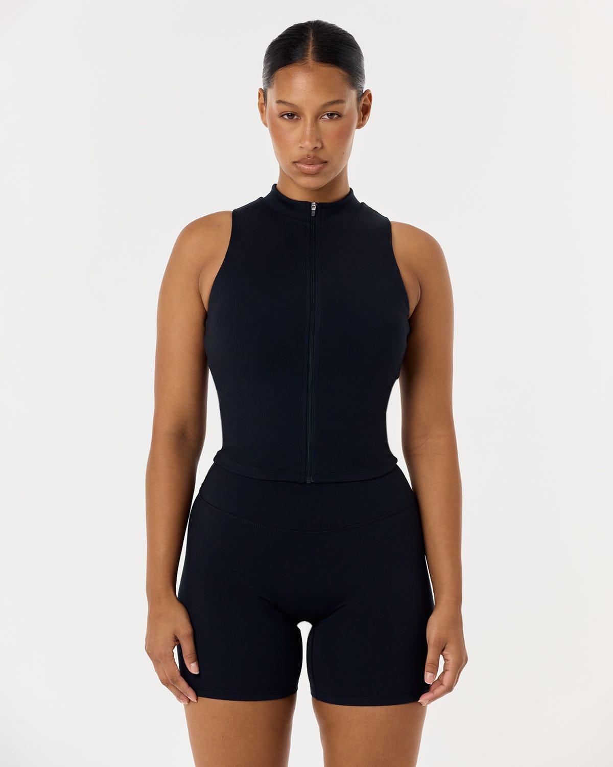 【CSB】SERENITY ACTIVE ZIP TANK Mサイズ Serenity Active Zip Tank | Black