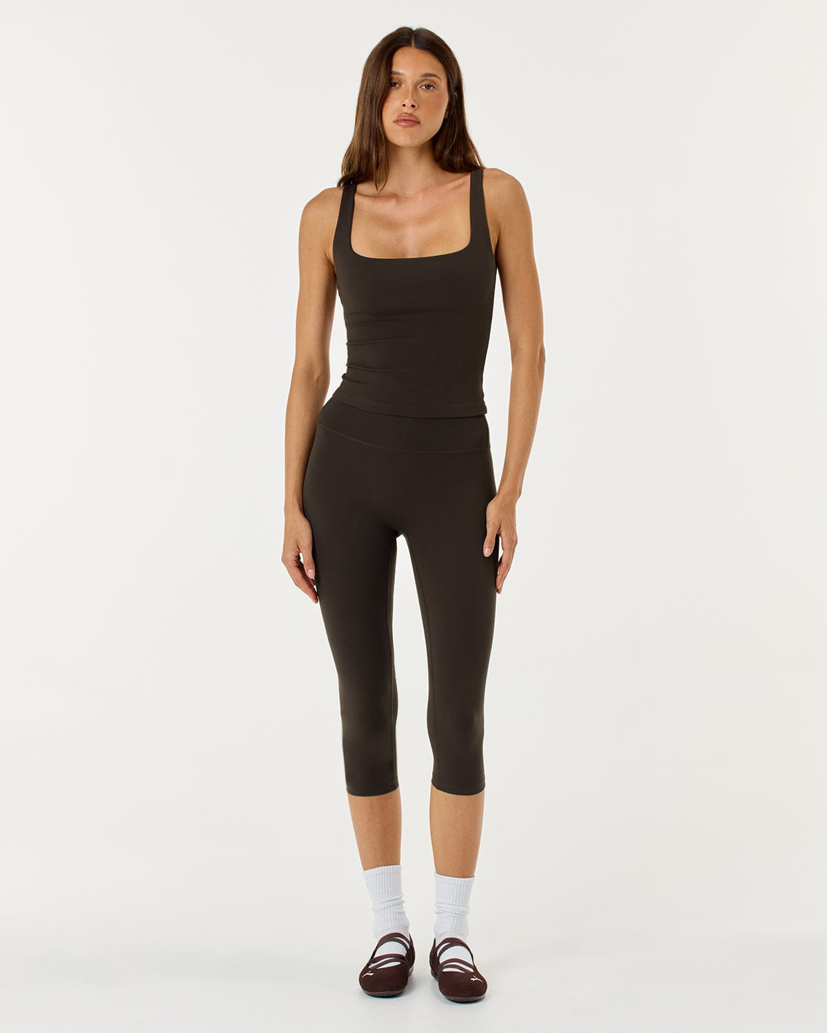 Form Invisible Scrunch Capri Leggings | Dark Chocolate