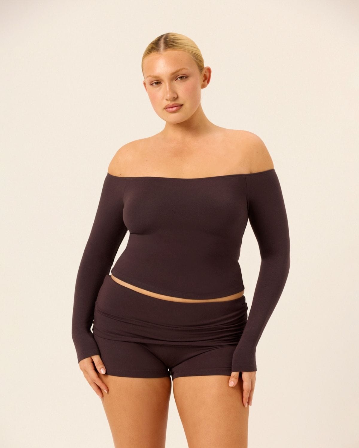 Off Shoulder Leisure Top | Espresso