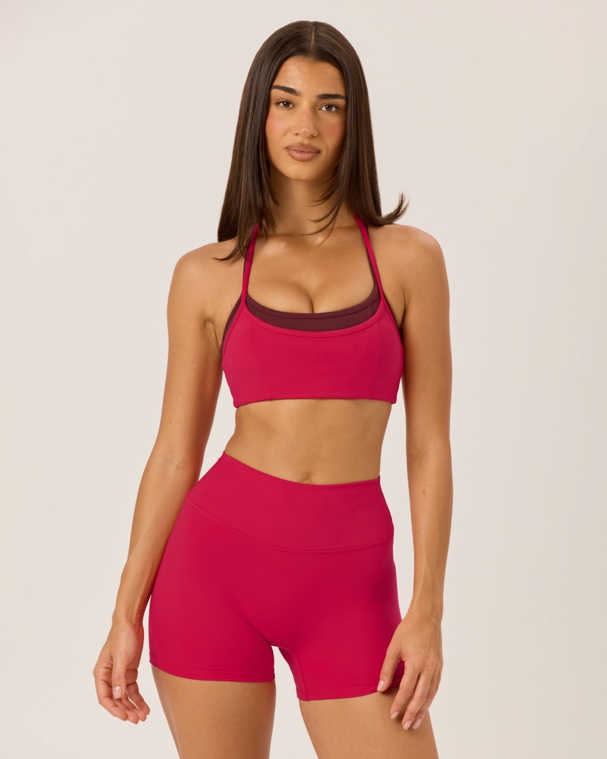 Serenity Invisible Scrunch Shorts 4" | Strawberry