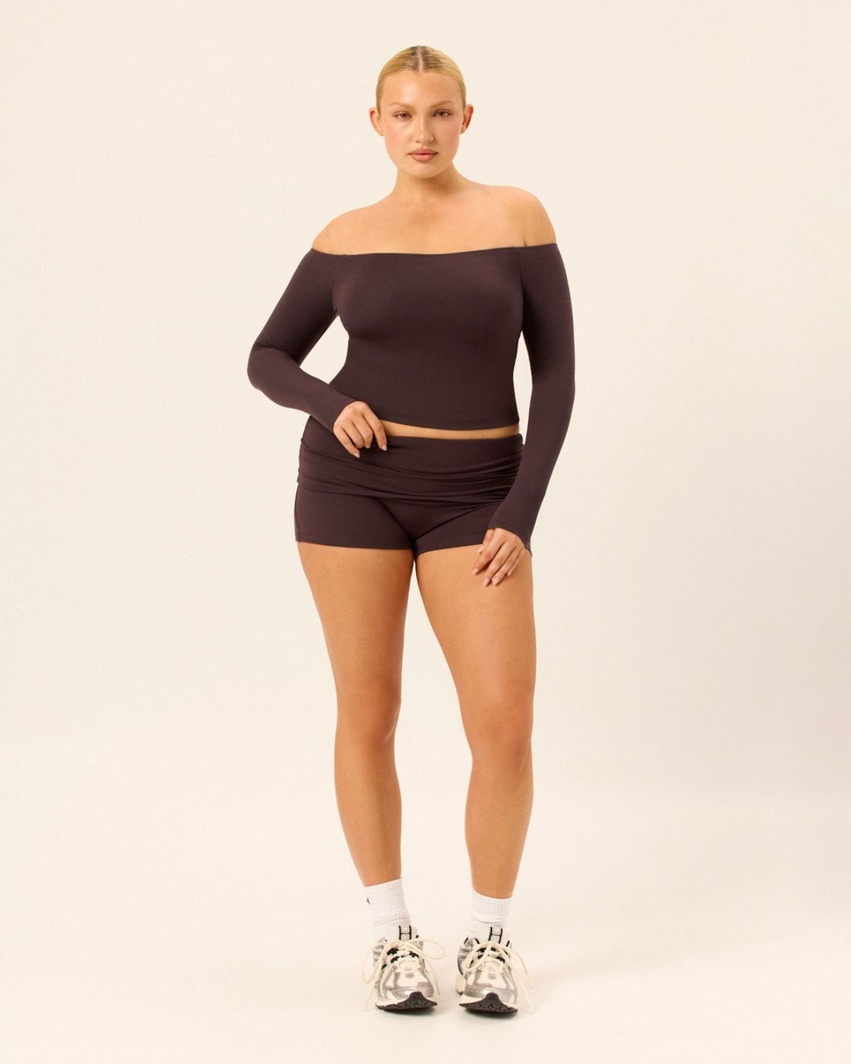 Off Shoulder Leisure Top | Espresso
