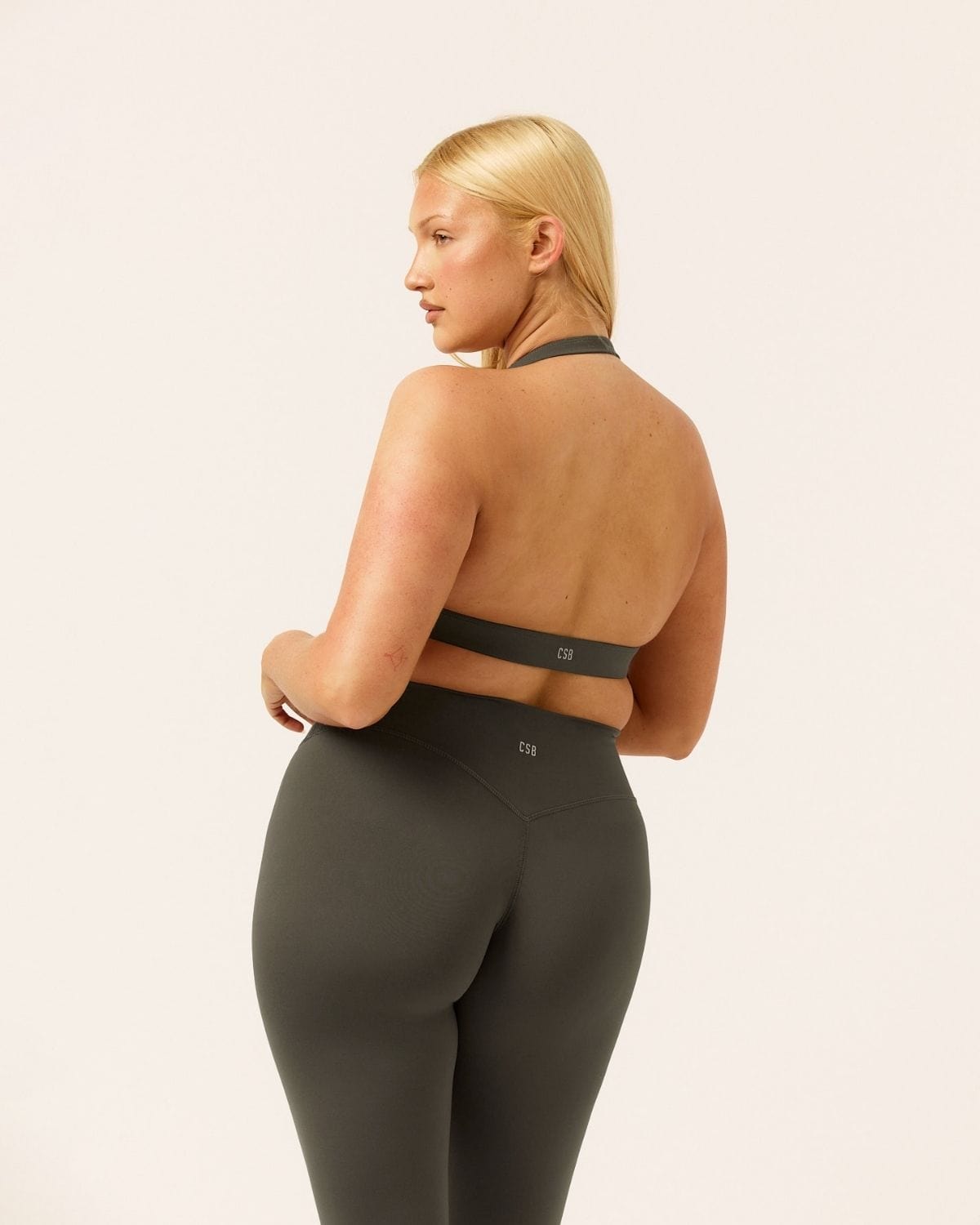 Serenity Alani Crop | Deep Olive