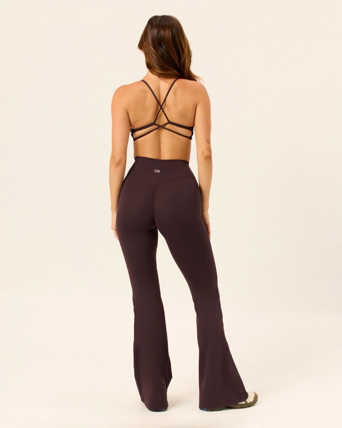 Form Invisible Scrunch Flare Leggings | Espresso