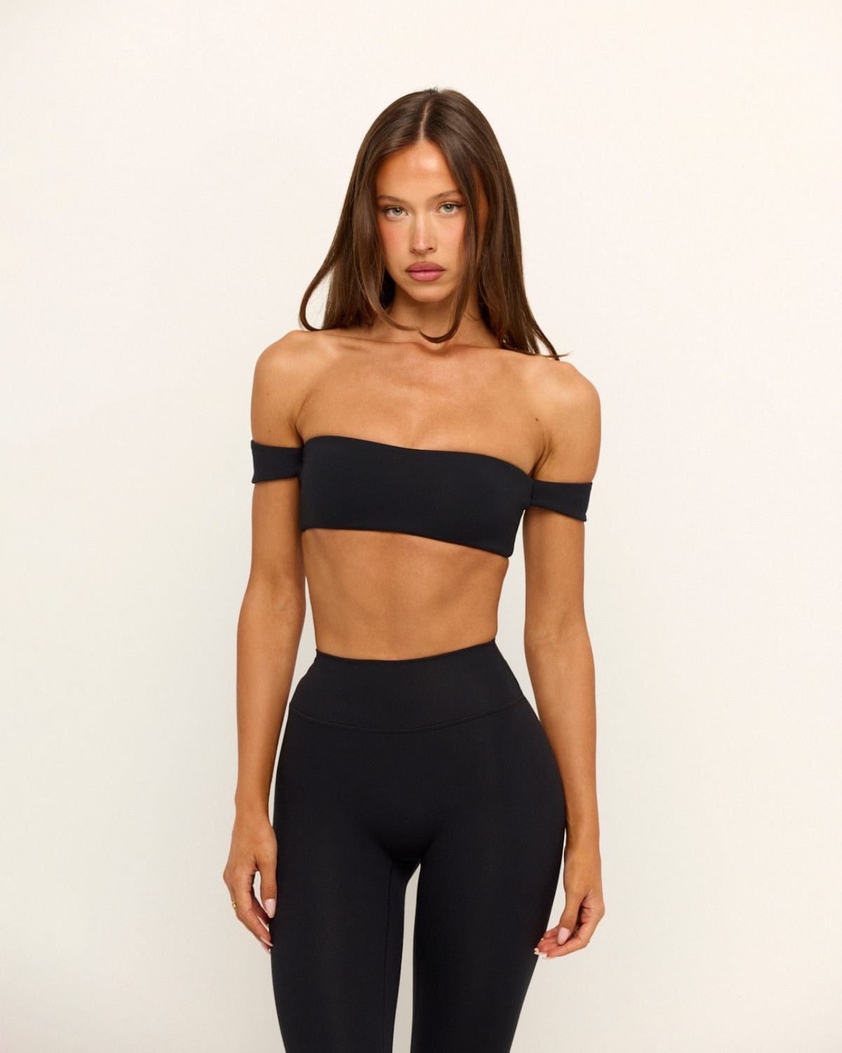 Form Off Shoulder Bandeau | Black