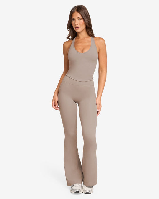 Form Invisible Scrunch Flare Leggings | Latte