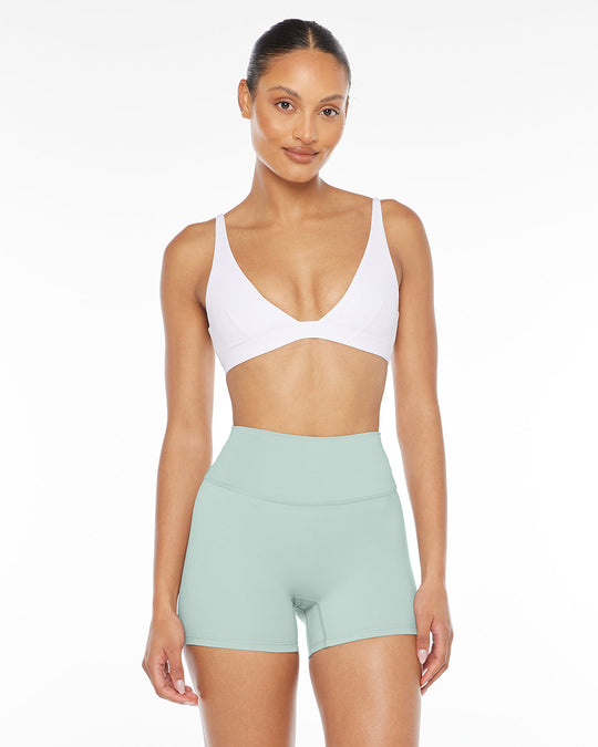 Freedom Contour Crop | White