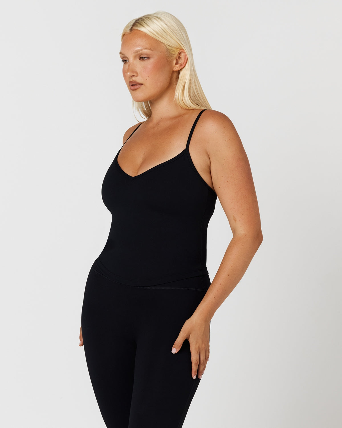 Form Addison Tank | Black