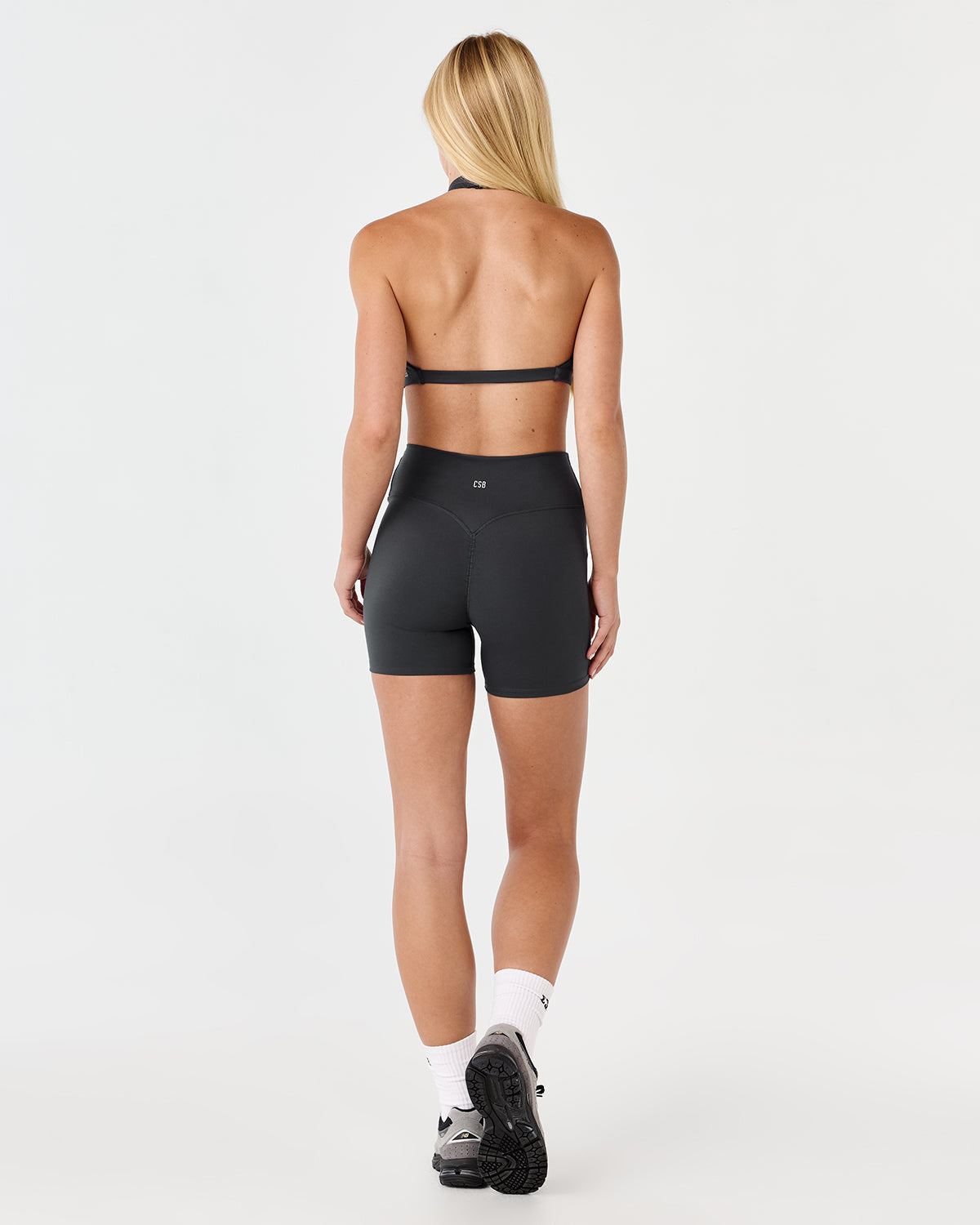 Serenity Soft Invisible Scrunch Shorts 5" | Shadow