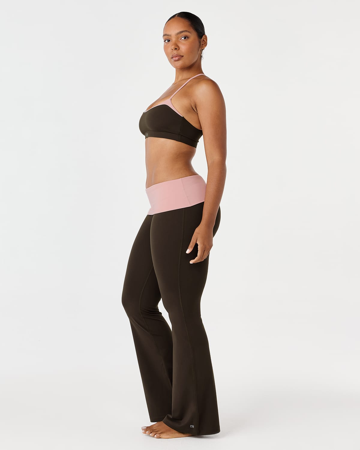 Form Fold Over Invisible Scrunch Flare Leggings | Dark Chocolate Two Tone