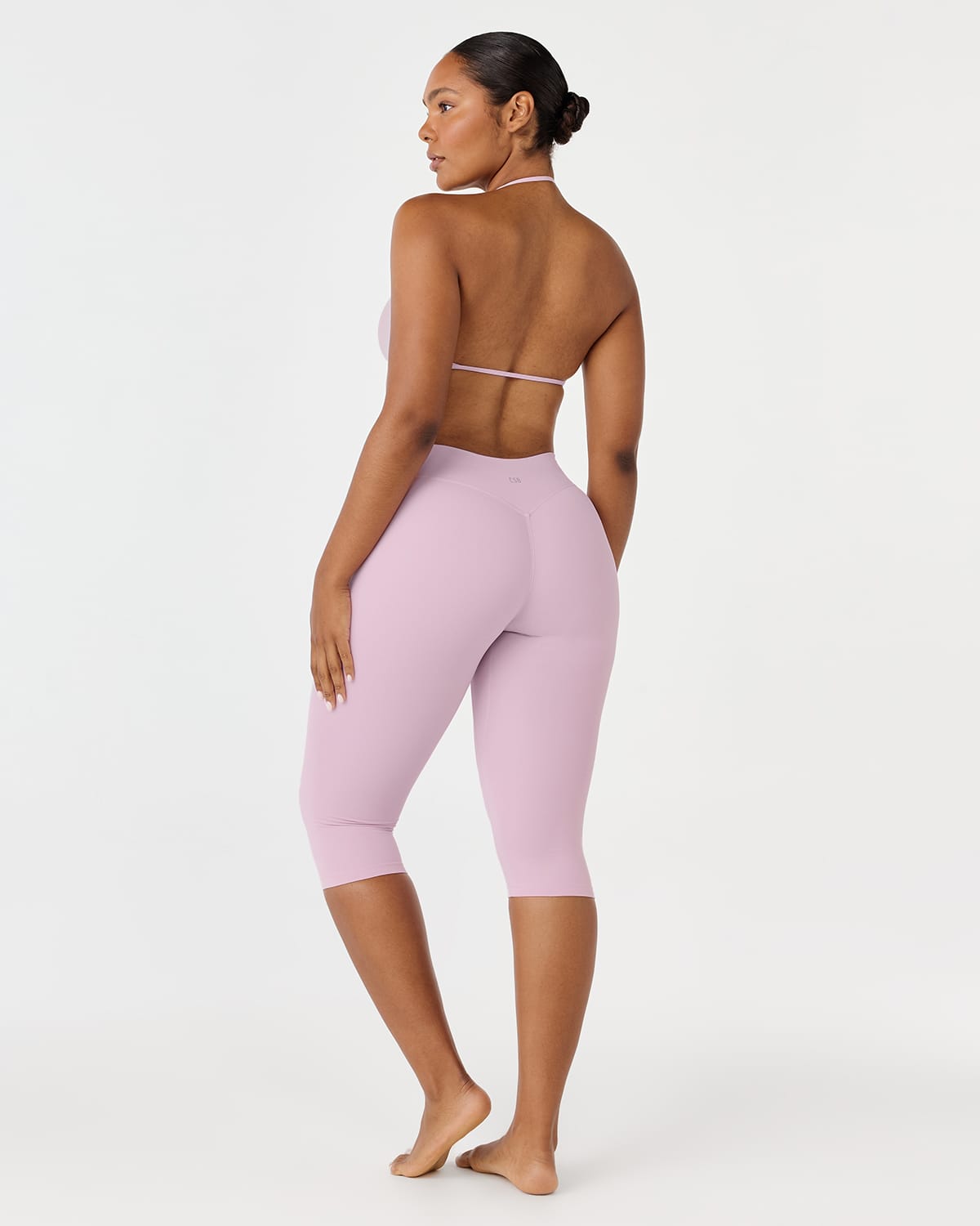 Form Invisible Scrunch Capri Leggings | Lilac