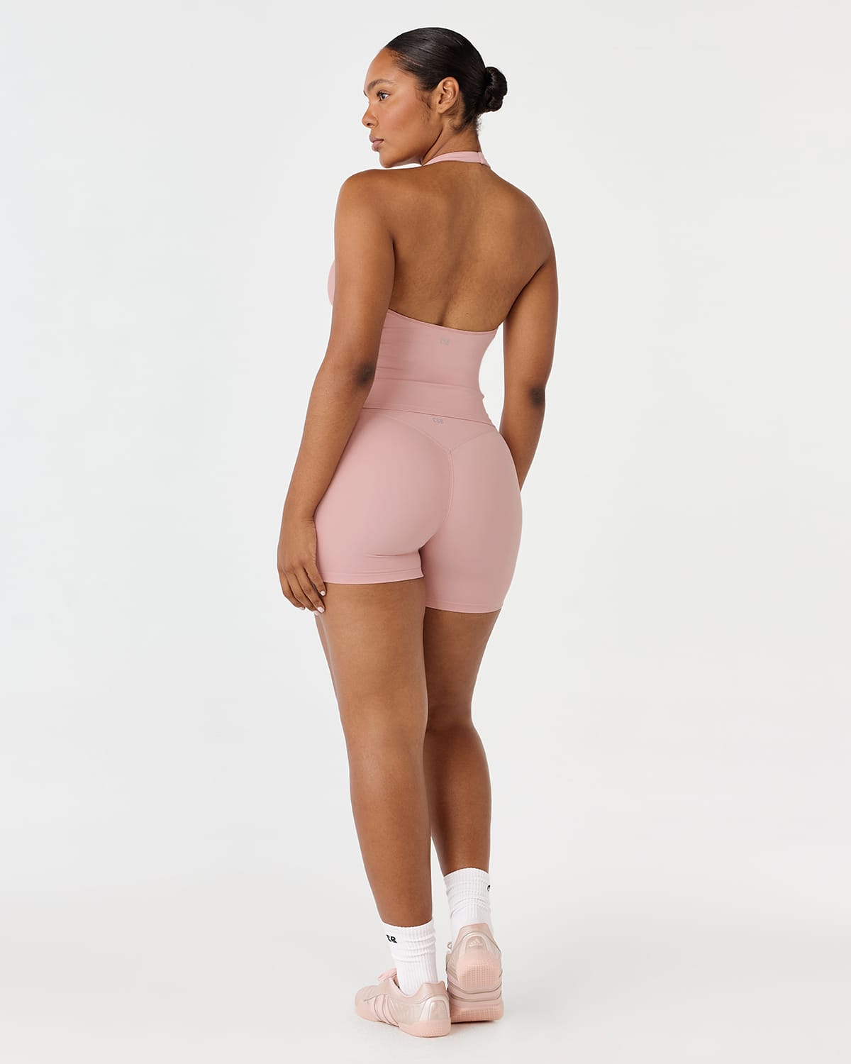 Form Invisible Scrunch Shorts 5" | Dusty Pink